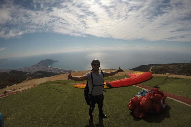 Tandem Paragliding Tour in Alanya with Roundtrip Transfer - Stop 2 at Kleopatra Beach: Ride Up, Takeoff, Flight, and Gentle Landing