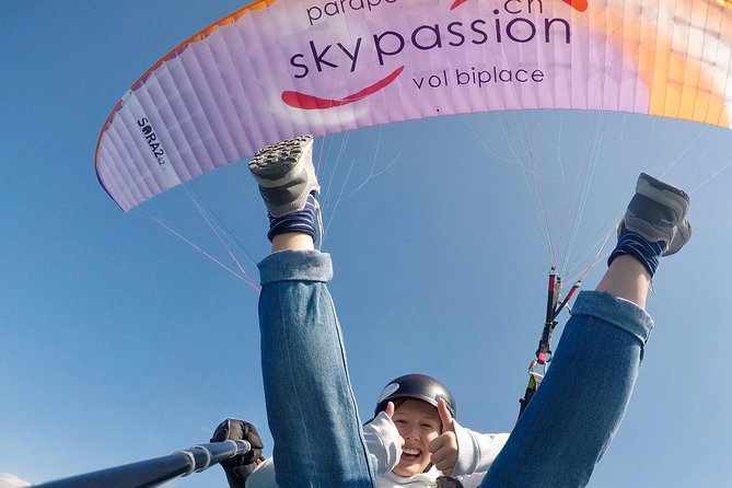 Tandy paragliding - How Tandem Paragliding Works Here (No Skills Required)