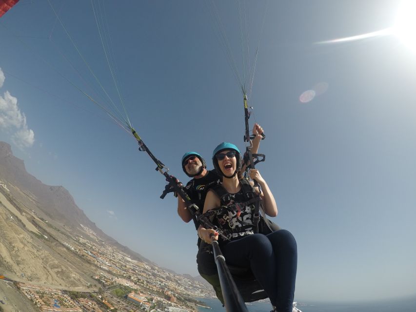 Tenerife: Acrobatic Paragliding Tandem Flight - Who should book, and who should skip this acrobatic flight