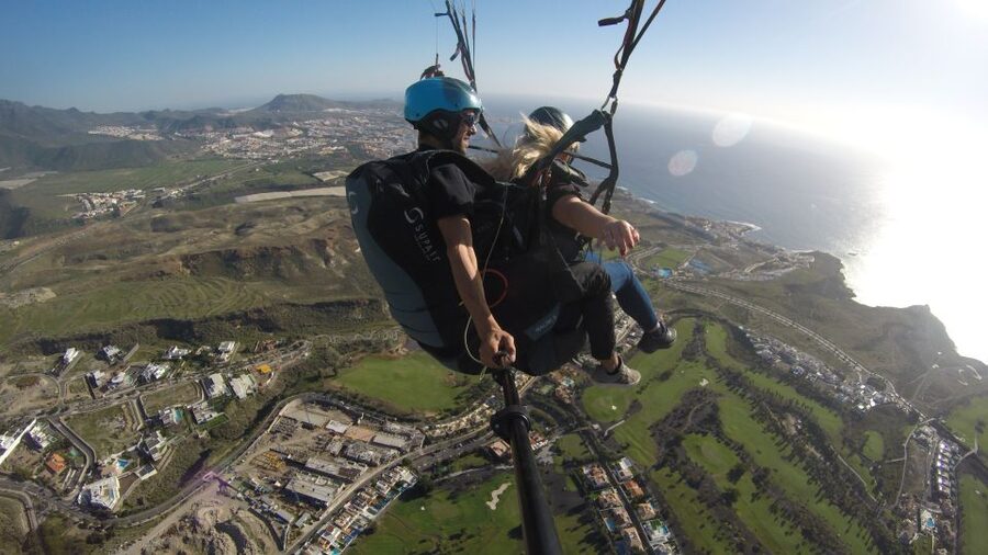 Tenerife: Beginner Paragliding Experience with Transfer - Flight time and views: 15–20 minutes above Tenerife’s south