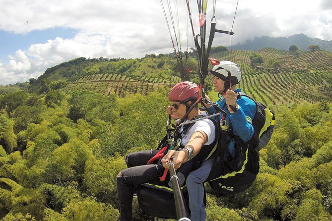 Unique experience flying paragliding - Quindío Coffee Views from the Air in Buenavista