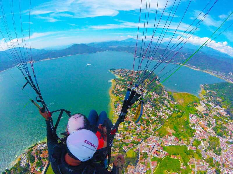 Valle de Bravo: Paragliding flight - Valle de Bravo Paragliding: The Big Moment and Why It Feels Worth It