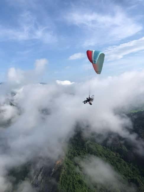 Vang Vieng: Paragliding Experience with Hotel Pickup - Vang Vieng Paragliding With Hotel Pickup in 15 Minutes