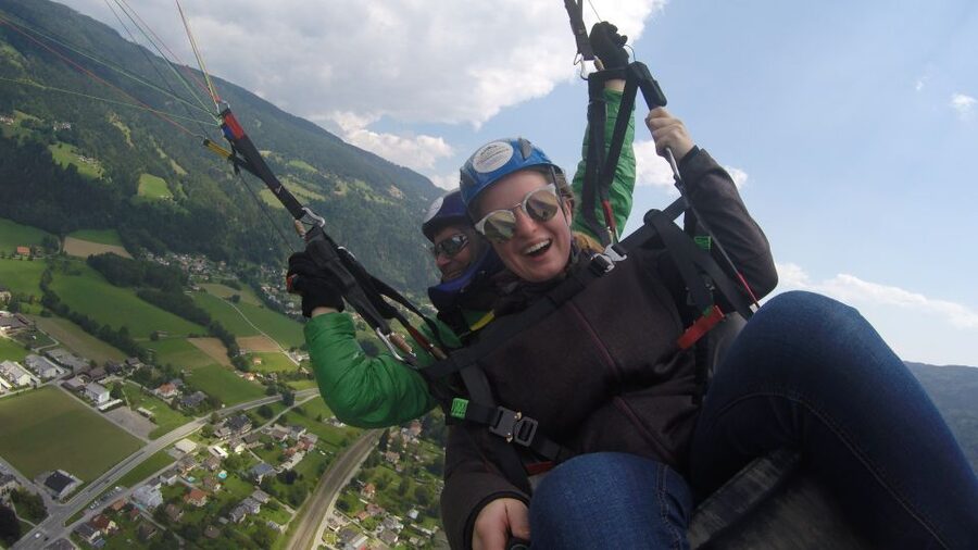 Villach/Ossiachersee: Paragliding "Action" Tandemflug - The cable car portion: why that 25 minutes matters
