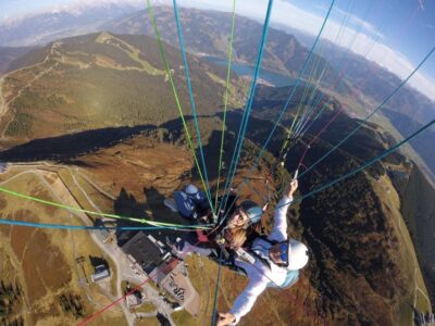 Zell am See: Paragliding Tandem Flight - From hotel reception to the mountain top: how the day actually runs